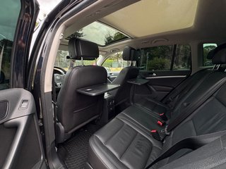 Volkswagen Tiguan 2.0TDI*4x4*Aut.*Leder*Pano*Xenon*Kamera* - bilder 6