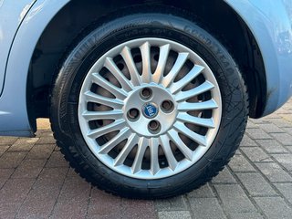 Fiat Grande Punto 1.2*Klima*Allwetter*TÜV 03/2026 - foto 1