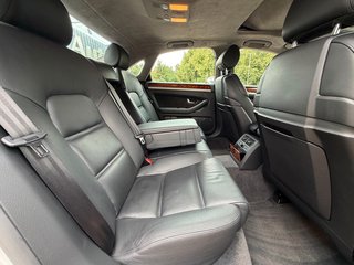 Audi A8 4.2 Quattro*Leder*Navi*Xenon*Standheizung*2HD - foto 11