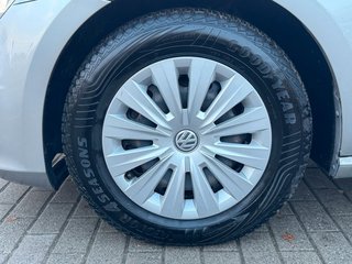 Volkswagen Golf VII 1.6 TDI Lim EU5*Klima*LED*TÜV NEU* - foto 1
