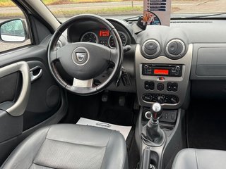 Dacia Duster I Prestige 4x4*Klima*Navi*8-Fachbereift* - bilder 3