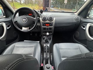 Dacia Duster I Prestige 4x4*Klima*Navi*8-Fachbereift* - bilder 4