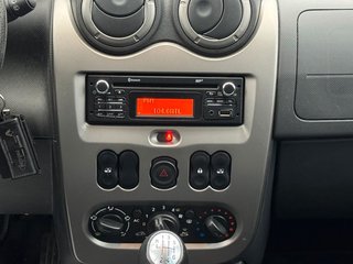 Dacia Duster I Prestige 4x4*Klima*Navi*8-Fachbereift* - bilder 7