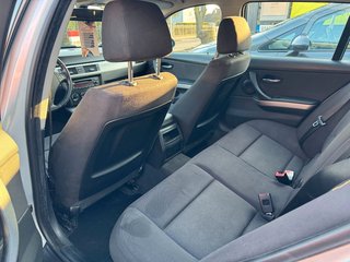 BMW 320d Touring*LED*SHZ*Klima*18"M-Sport*TÜV 1/2027 - bilder 4