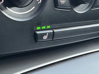 BMW 320d Touring*LED*SHZ*Klima*18"M-Sport*TÜV 1/2027 - bilder 13