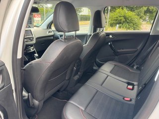 Peugeot 2008 Allure 1.2*GT-LINE*Aut.*Navi*Temp*Leder*PDC - bilder 3