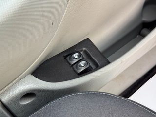 Renault Kangoo 1.2 Campus*Klima*Standheizung*AHK*TÜV NEU - bilder 8