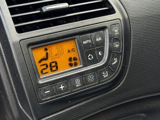 Citroën Grand C4 Picasso Automatik*7Sitze*Klima*Temp*PDC - bilder 9