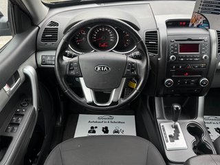 Kia Sorento 2.2CRDi Vision 4WD*Aut*Temp*AHK*Szhz*EU5 - bilder 2