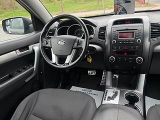 Kia Sorento 2.2CRDi Vision 4WD*Aut*Temp*AHK*Szhz*EU5 - bilder 3