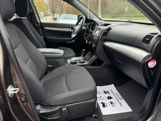 Kia Sorento 2.2CRDi Vision 4WD*Aut*Temp*AHK*Szhz*EU5 - bilder 5