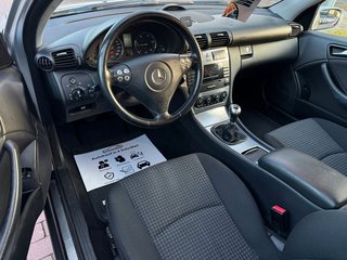 Mercedes-Benz C220 CDI Sportcoupe*Klima*PDC*Allwetter*TÜV NEU* - bilder 1