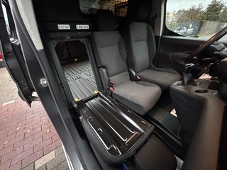 Citroën Berlingo 1.5 HDI Kasten Club L1*Webasto*PDC*Temp - bilder 5