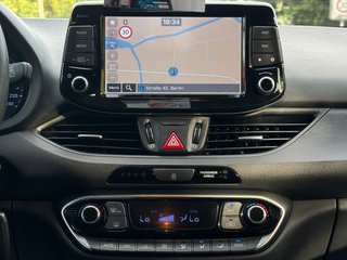 Hyundai i30 cw Family +*Navi*SHZ*Alu*Kamera*TÜV NEU - foto 5