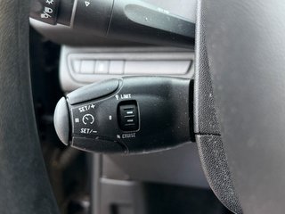 Peugeot 208 Active 1.2*Klima*Tempomat*TÜV NEU - bilder 8