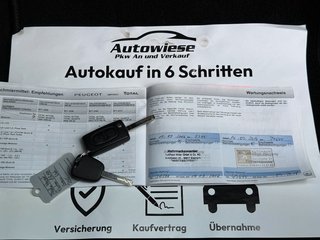 Peugeot Partner Tepee Allure 1.6HDi*Klima*Temp*AHK* - bilder 13
