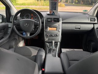 Mercedes-Benz A160*Avantgarde*Aut*Klima*Szhz*Temp*PDC*AHK - foto 4