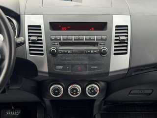 Mitsubishi Outlander 2.4 Intense*4x4*Aut*Leder*Temp*Szhz* - bilder 6