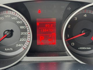 Mitsubishi Outlander 2.4 Intense*4x4*Aut*Leder*Temp*Szhz* - bilder 13