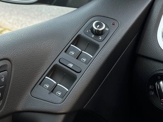 Volkswagen Tiguan Cup Sport & Style 1.4TSI*Navi*Xenon*Shz* - bilder 9