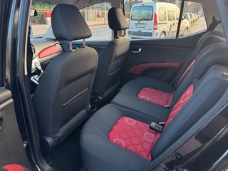 Hyundai i10 1.2 Style*Aut*Klima*33TKM*1.Hd*8Fach*TÜV NEU - bilder 5