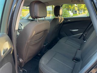Opel Astra J Limousine EDITION 1.6*Xenon*Temp*Klima* - bilder 4
