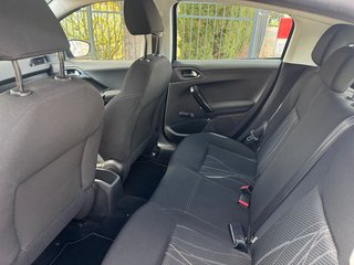 Peugeot 208 Active 1.2*Klima*Tempomat*Navi*Kamera*TÜVNEU - bilder 2