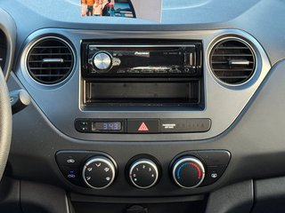 Hyundai i10 Pure 1.0 Euro6*1.Hand*Allwetter*TÜV NEU* - foto 8