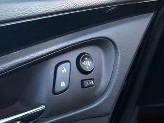 Opel Insignia Innovation 2.0CDTI Navi*Xenon*AHK*EU6 - bilder 10