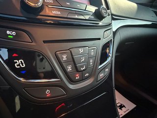 Opel Insignia Innovation 2.0CDTI Navi*Xenon*AHK*EU6 - bilder 15