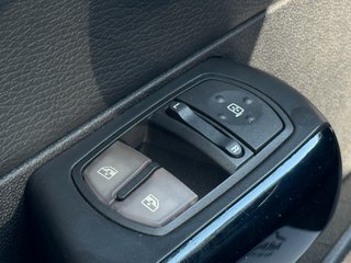 Opel Corsa D 1.2*FlexFix*Klima*Allwetter*TÜV NEU* - bilder 10