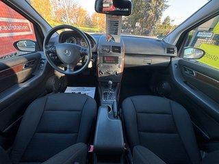 Mercedes-Benz A200*Automatik*Sitzheizung*Klima*Allwetter*AHK - bilder 5