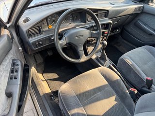 Toyota Carina 1.6 16V*MIT ORIGINAL KAT*TÜV 01/25 - bilder 2