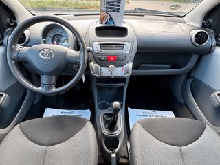 Toyota Aygo 1.0 Cool Klima*Allwetter*E-Paket*TÜV NEU* - bilder 4