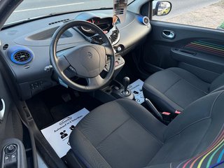 Renault Twingo Paris 1.2*Automatik*Klima*Tempomat*TüvNEU - bilder 1