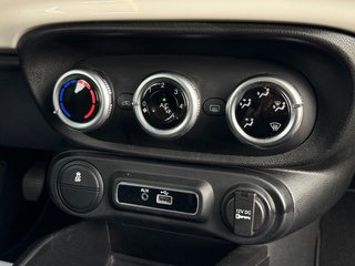 Fiat 500L Urban Pop Star 1.4T-JET*Navi*PDC*Tempomat* - bilder 11