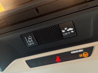 Subaru XV 2.0 Comfort 4x4*Aut*Nav*Kamera*ACC*Carplay - bilder 15