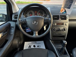 Mercedes-Benz A150 Edition 10*Klima*Sitzheizung*Teilleder*PDC* - foto 1