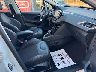 Peugeot 208 GT Line*Aut*Nav*Pano*JBL*Szhz*Temp*PDC*Kam* - bilder 6