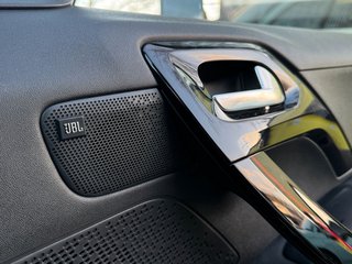 Peugeot 208 GT Line*Aut*Nav*Pano*JBL*Szhz*Temp*PDC*Kam* - bilder 11