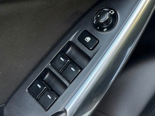 Mazda 6 2.2D Kombi Sports-Line Aut*PDC*Kamera*Navi*LED - bilder 8