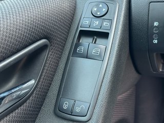Mercedes-Benz A160 Automatik*Klima*Nav*Szhz*Temp*TÜV NEU* - bilder 12