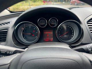 Opel Insignia Tourer 2.0CDTI*Navi*Alu*Ahk*Tüv10/25 - bilder 8