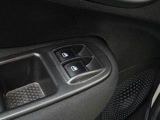 Fiat 500L Urban Pop Star 1.4T-JET*Navi*PDC*Tempomat* - foto 8