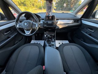 BMW 218i Tourer Active*Klimaautomatik*Pdc*Shzg*2.HD - bilder 1