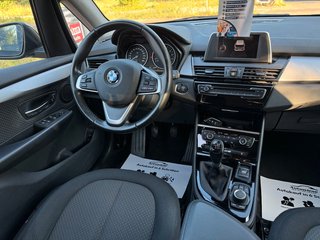 BMW 218i Tourer Active*Klimaautomatik*Pdc*Shzg*2.HD - bilder 5