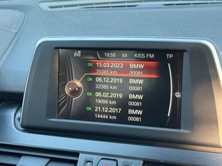 BMW 218i Tourer Active*Klimaautomatik*Pdc*Shzg*2.HD - bilder 16
