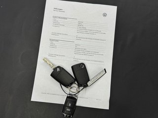 Volkswagen Golf VII 1.0 Join*Aut*Nav*PDC*Webasto*Allwetter* - bilder 16