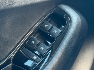 Chevrolet Orlando LT 2.0TD*Nav*7Siitze*Klima*PDC*TÜV NEU - bilder 10