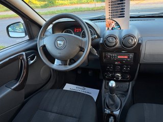 Dacia Duster I 1.6 LPG Laureate 4x2*Klima*2.Hd*TÜV NEU - bilder 3